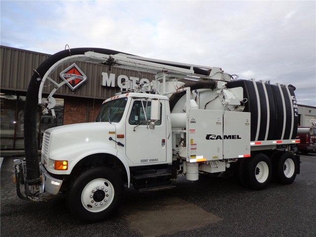 1991 INTERNATIONAL 4900 