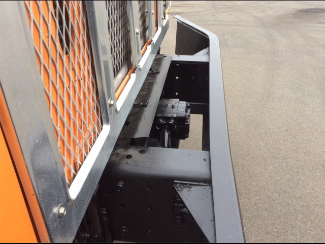 1999 INTERNATIONAL 2574 