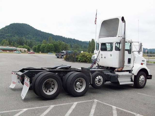 2009 KENWORTH T800B 