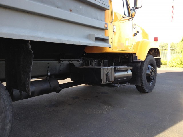 1982 INTERNATIONAL 2500 