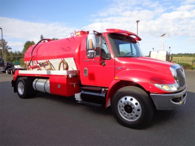 2008 INTERNATIONAL 4300 