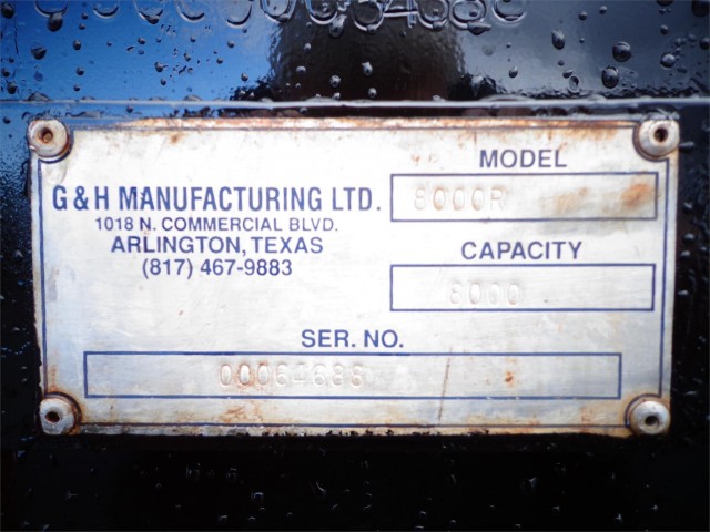 2001 INTERNATIONAL 4700LP 