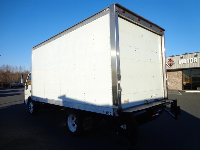 2000 ISUZU NQR 