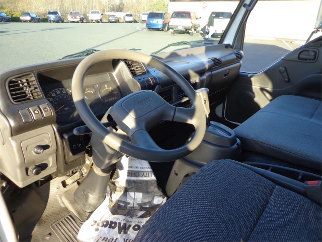 2000 ISUZU NQR 