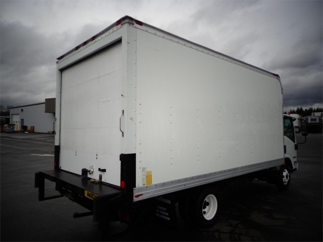 2009 ISUZU NPR HD 