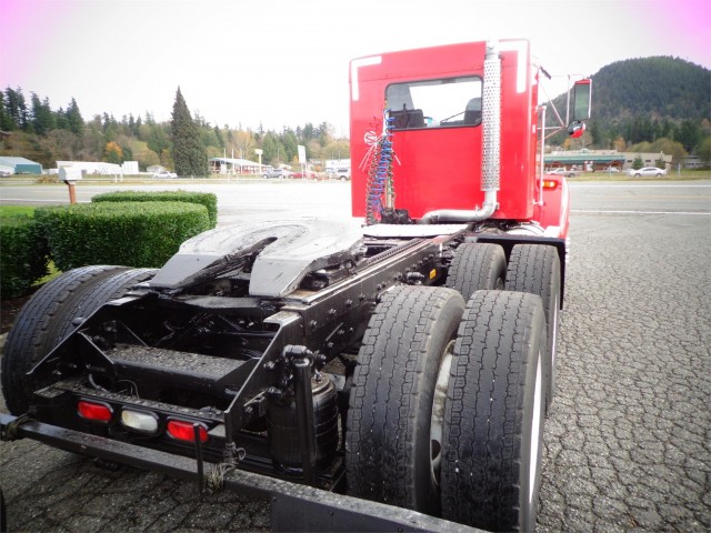 1998 KENWORTH T300 