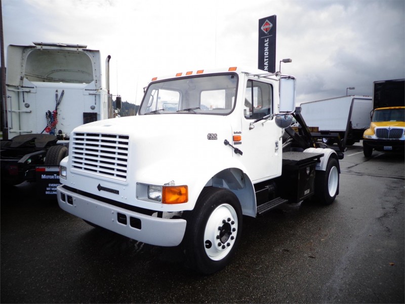 2001 INTERNATIONAL 4700LP | Vehicle Details | macktrucks